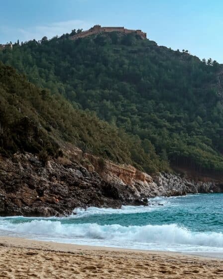 Sutomore beach